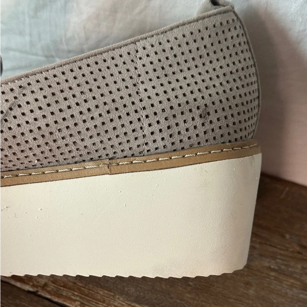 Women’s Platform Slip-On Perforated Loafers in Taupe